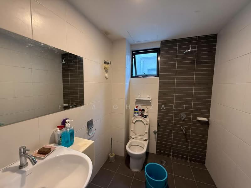 3-storey Terraced House for Sale in Cyberjaya (Selangor) - Fyza Ghazali - Bathroom - PropertyGuru.com.my
