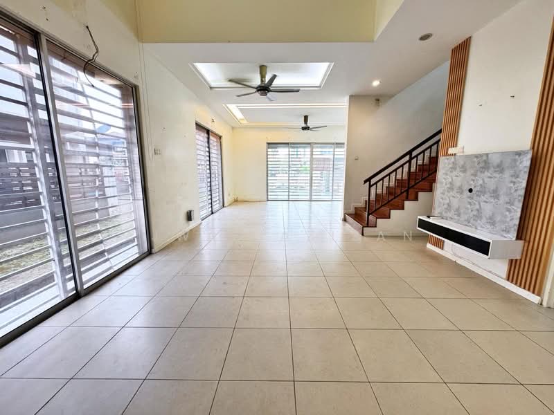 Semi-Detached House for Sale in Bangi (Selangor) - Ajwad Azizan - Living Room - PropertyGuru.com.my