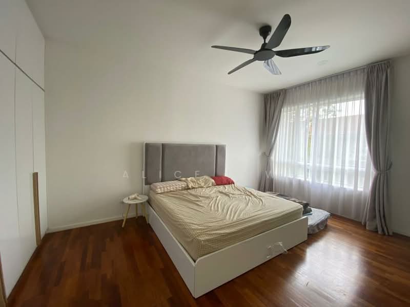 3-storey Terraced House for Rent in Batu Arang (Selangor) - Alice Low - Bedroom - PropertyGuru.com.my