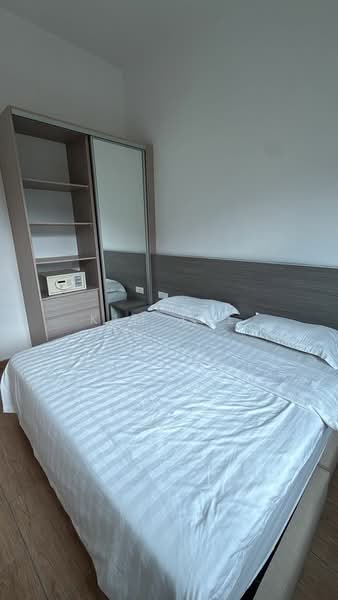Service Residence for Rent at Harmoni Residence 1 - Kim Lee - Bedroom - PropertyGuru.com.my