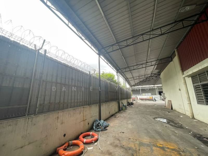 Semi-D Factory for Sale in Taman Perindustrian Desa Plentong (Masai) - Daniel Yong - Exterior - PropertyGuru.com.my