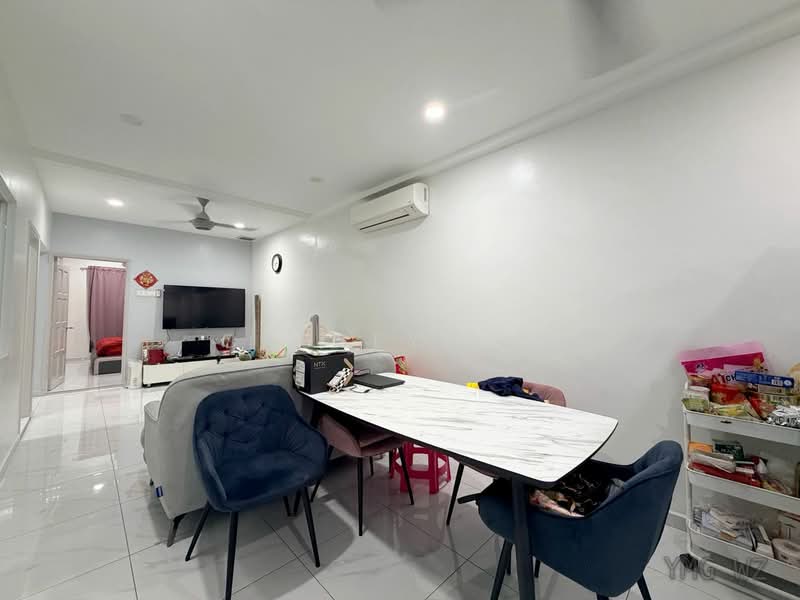 1-storey Terraced House for Sale in Taman Berkeley (Klang) - Cassey Lim - Living Room - PropertyGuru.com.my