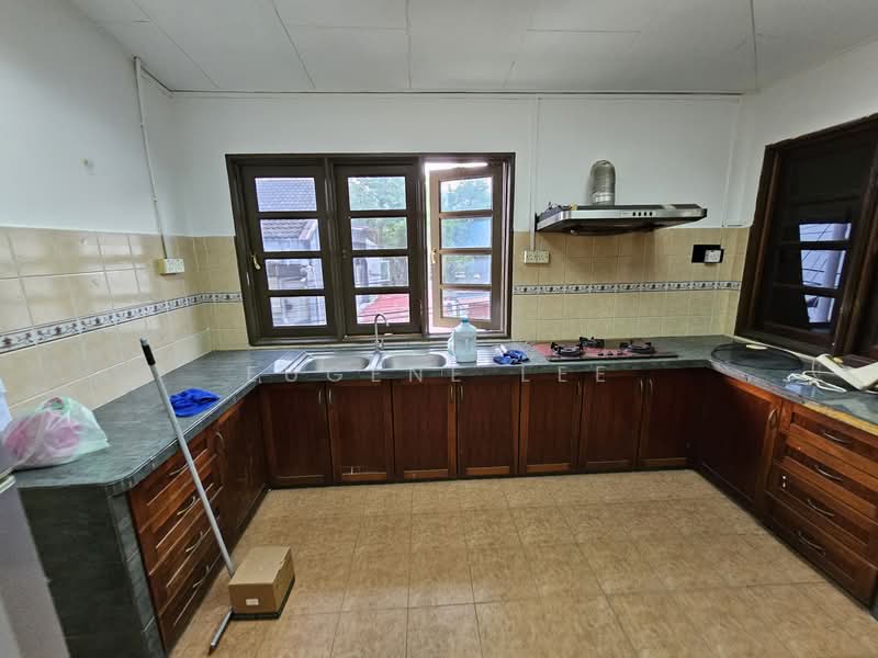 Semi-Detached House for Sale in Batu Uban (Gelugor) - Eugene Lee - Kitchen - PropertyGuru.com.my