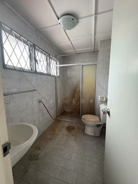 Semi-Detached House for Sale in Damansara Heights (Kuala Lumpur) - Joel Loke - Bathroom - PropertyGuru.com.my