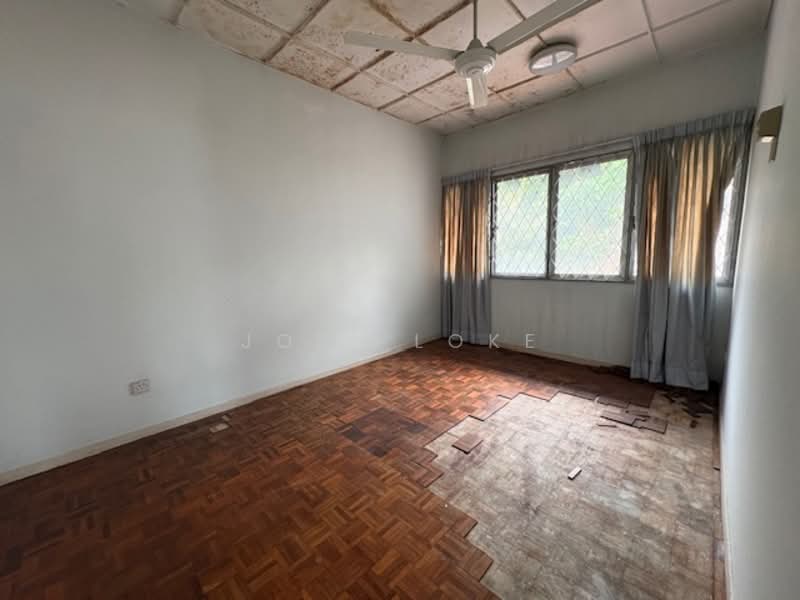 Semi-Detached House for Sale in Damansara Heights (Kuala Lumpur) - Joel Loke - Bedroom - PropertyGuru.com.my