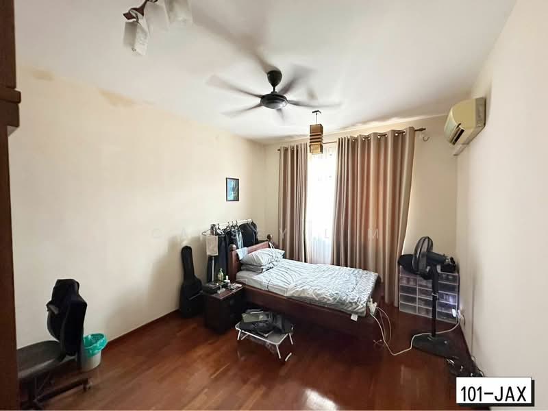 Semi-Detached House for Sale in Setia Alam (Selangor) - Cassey Lim - Bedroom - PropertyGuru.com.my