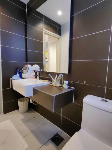 Service Residence for Sale at Encorp Marina - Werner Kee - Bathroom - PropertyGuru.com.my