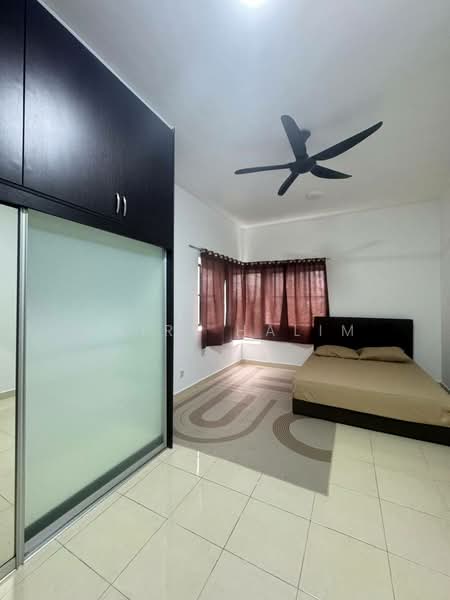 For Rent - Pelangi Utama