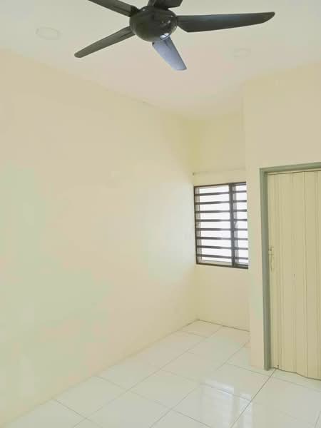 Taman Pengkalan Tiara untuk Untuk Dijual - RM 430,000, Feb 2026 - Interior - PropertyGuru.com.my