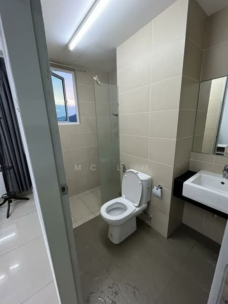 Condominium for Sale at Tropicana Bay Residences - MC Lim - Bathroom - PropertyGuru.com.my