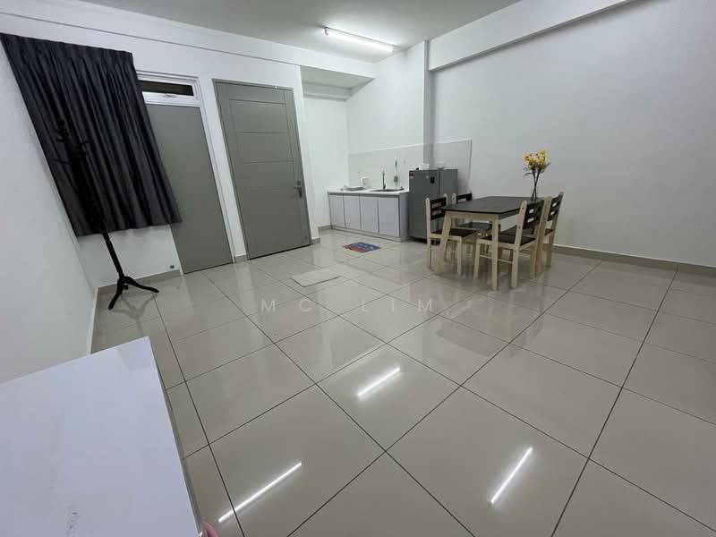 Condominium for Sale at Tropicana Bay Residences - MC Lim - Kitchen - PropertyGuru.com.my