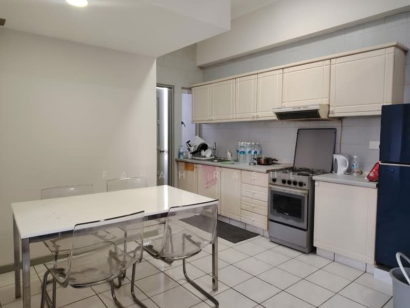 Condominium for Rent at 1A Stonor - Farah Rasul - Kitchen - PropertyGuru.com.my