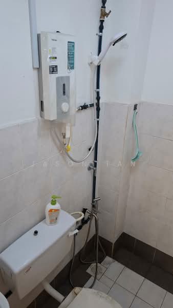 Apartment for Sale at Villa Pavilion - Jason Tan - Bathroom - PropertyGuru.com.my