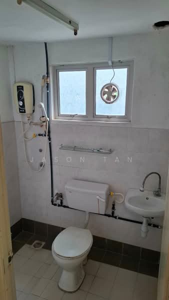 Apartment for Sale at Villa Pavilion - Jason Tan - Bathroom - PropertyGuru.com.my