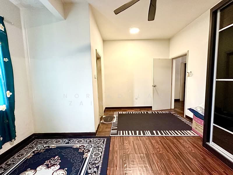 Condominium for Sale at Armanee - NORFADILAH ZAINUDDIN - Interior - PropertyGuru.com.my