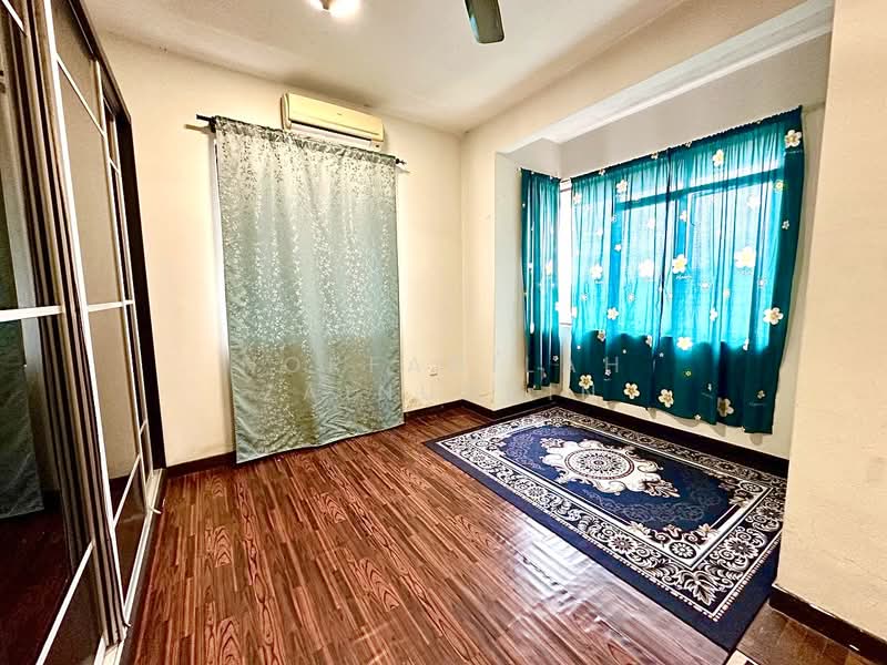 Condominium for Sale at Armanee - NORFADILAH ZAINUDDIN - Bedroom - PropertyGuru.com.my