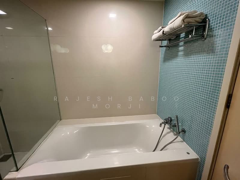 Service Residence for Rent at Cormar Suites (Fraser Place (Lot 163)) - Rajesh Baboo Morji - Bathroom - PropertyGuru.com.my