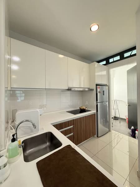 Service Residence for Rent at Setia Sky 88 - Ruby Liang - Kitchen - PropertyGuru.com.my