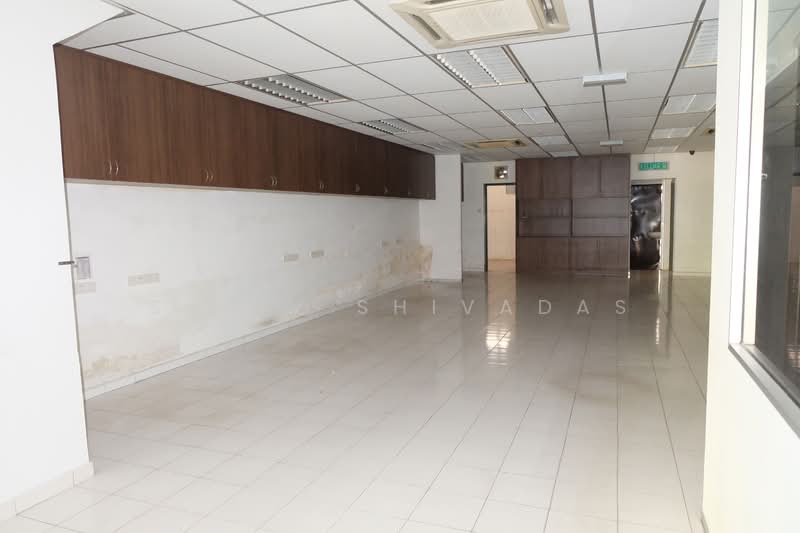 Shop for Rent in Taman Tun Dr Ismail (Kuala Lumpur) - Sajiv Shivadas - Interior - PropertyGuru.com.my