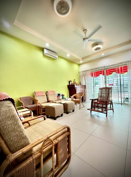 2 Permai 3-Storey Terraced House in Tanjung Bungah. untuk Untuk Dijual - RM 1,450,000, Apr 2026 - Living Room - PropertyGuru.com.my
