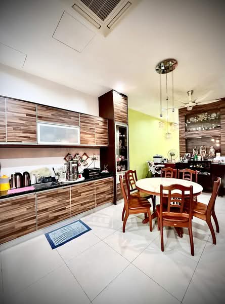 2 Permai 3-Storey Terraced House in Tanjung Bungah. untuk Untuk Dijual - RM 1,450,000, Apr 2026 - Kitchen - PropertyGuru.com.my