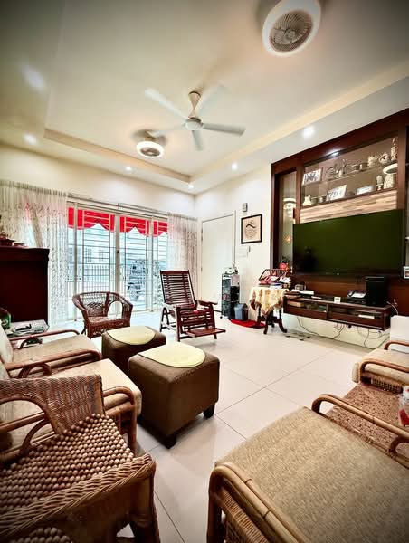 2 Permai 3-Storey Terraced House in Tanjung Bungah. untuk Untuk Dijual - RM 1,450,000, Apr 2026 - Living Room - PropertyGuru.com.my