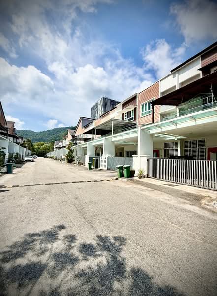 2 Permai 3-Storey Terraced House in Tanjung Bungah. untuk Untuk Dijual - RM 1,450,000, Apr 2026 - PropertyGuru.com.my