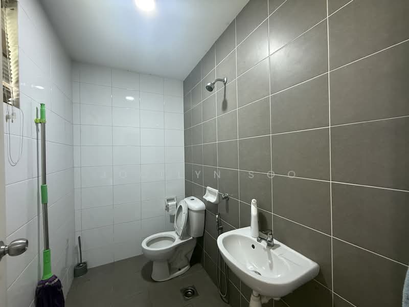 Semi-Detached House for Sale in Jade Hills (Kajang) - Jocelyn Soo - Bathroom - PropertyGuru.com.my