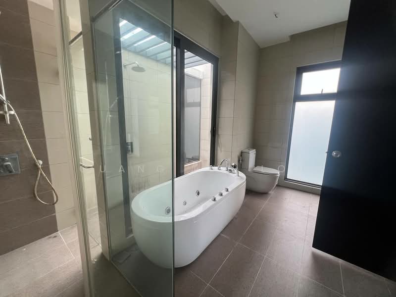 Semi-Detached House for Sale in Johor Bahru (Johor) - Guang Jun Loh - PropertyGuru.com.my