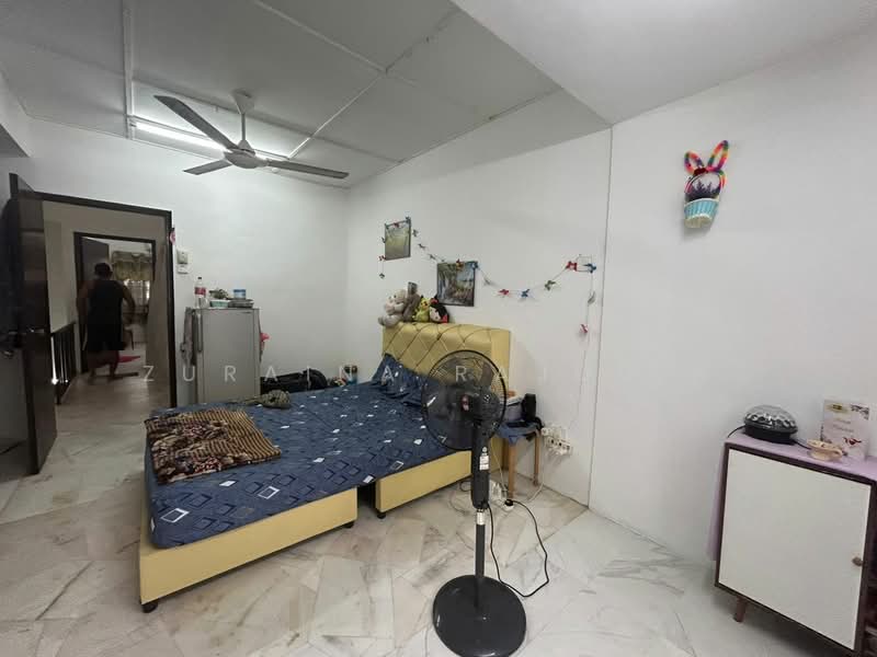 2-storey Terraced House for Sale in Taman Sri Muda (Shah Alam) - Zuraina Rajudin - Bedroom - PropertyGuru.com.my