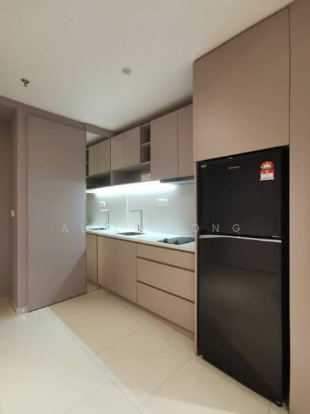 Service Residence for Rent at Hill10 Residence @ i-City - Alice Wong - Kitchen - PropertyGuru.com.my