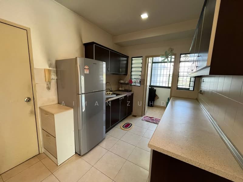 Condominium for Sale at Changkat View - AIMAN ZUHDI - Kitchen - PropertyGuru.com.my