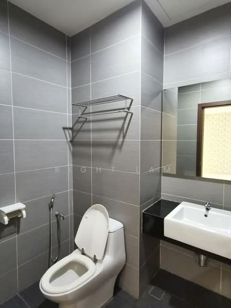 Condominium for Rent at KSL D'Esplanade Residence - Right Lam - Bathroom - PropertyGuru.com.my