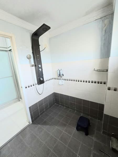 2-storey Terraced House for Sale in Rawang (Selangor) - Syukor Hartanah - Bathroom - PropertyGuru.com.my