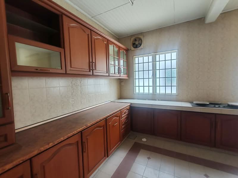 Kota Kemuning untuk Untuk Dijual - RM 900,000, Mac 2026 - Kitchen - PropertyGuru.com.my