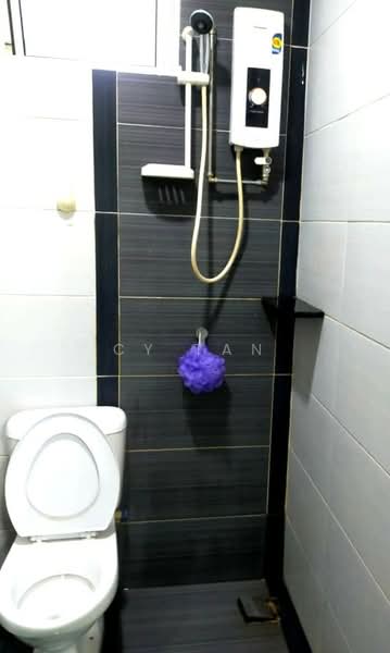 The Oasis untuk Untuk Disewa - RM 2,000 /bulan, Feb 2026 - Bathroom - PropertyGuru.com.my