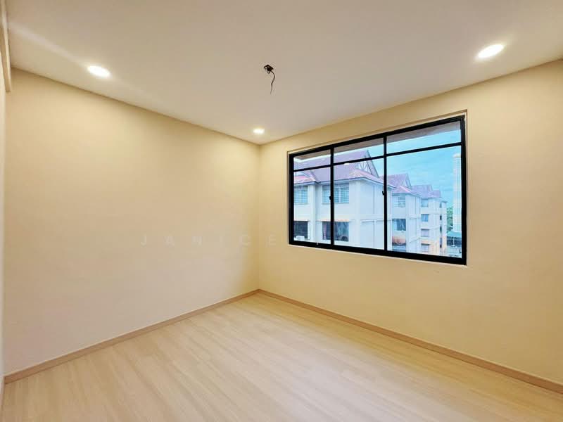 Flat for Sale at Taman Daya - Jalan Nibong 28 - Janice Yong - Interior - PropertyGuru.com.my