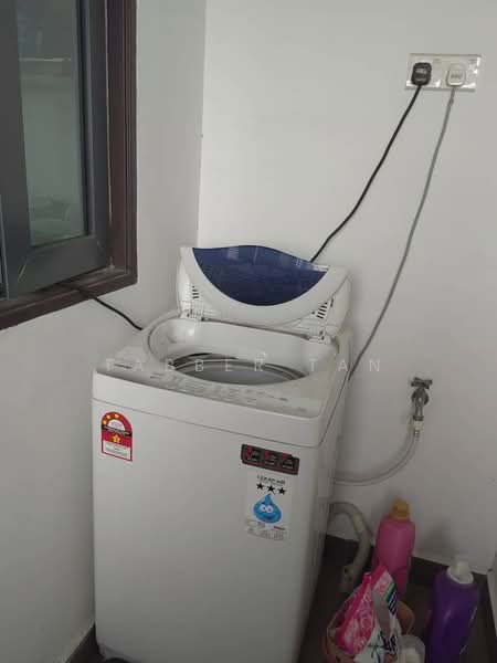 Service Residence for Rent at SkyVille 8 @ Benteng 8 - Tabber Tan - PropertyGuru.com.my