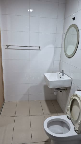Service Residence for Rent at De Centrum Residences - Izzati Radin - Bathroom - PropertyGuru.com.my