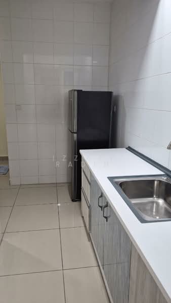 Service Residence for Rent at De Centrum Residences - Izzati Radin - Kitchen - PropertyGuru.com.my