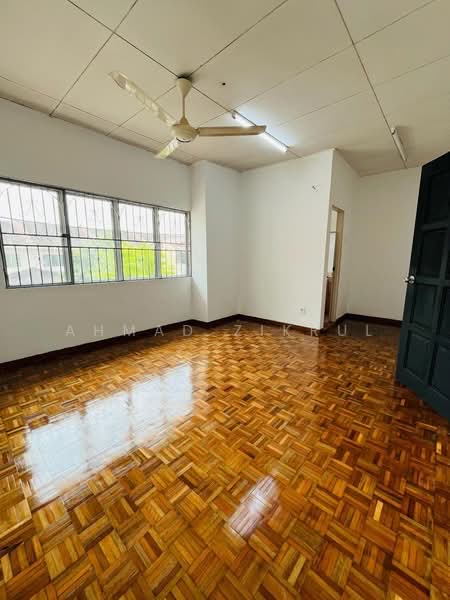 2-storey Terraced House for Sale in Senawang (Negeri Sembilan) - Ahmad Zikrul - Interior - PropertyGuru.com.my