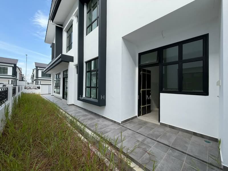 Cluster House for Sale in Iskandar Puteri (Nusajaya) (Johor) - Yuzhi Lim - Exterior - PropertyGuru.com.my
