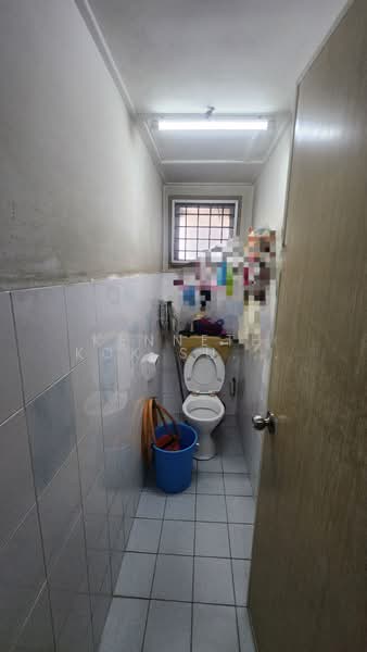 Apartment for Sale at Fairville - Kenneth Kok Sui Kuin - Bathroom - PropertyGuru.com.my