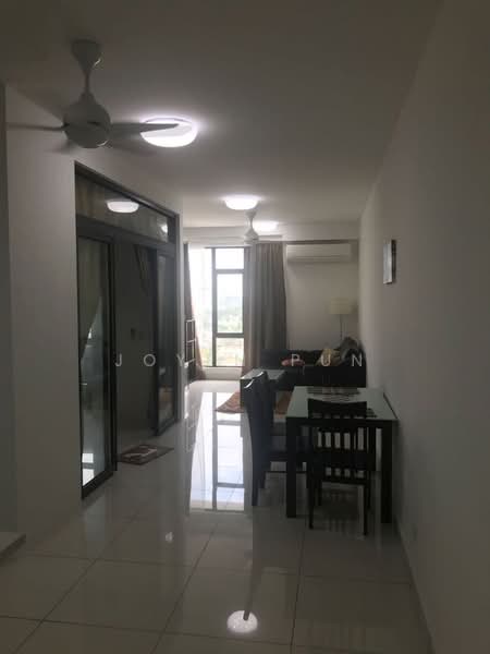 Service Residence for Sale at Residences @ 1 Tebrau - Joyen Pun - Living Room - PropertyGuru.com.my