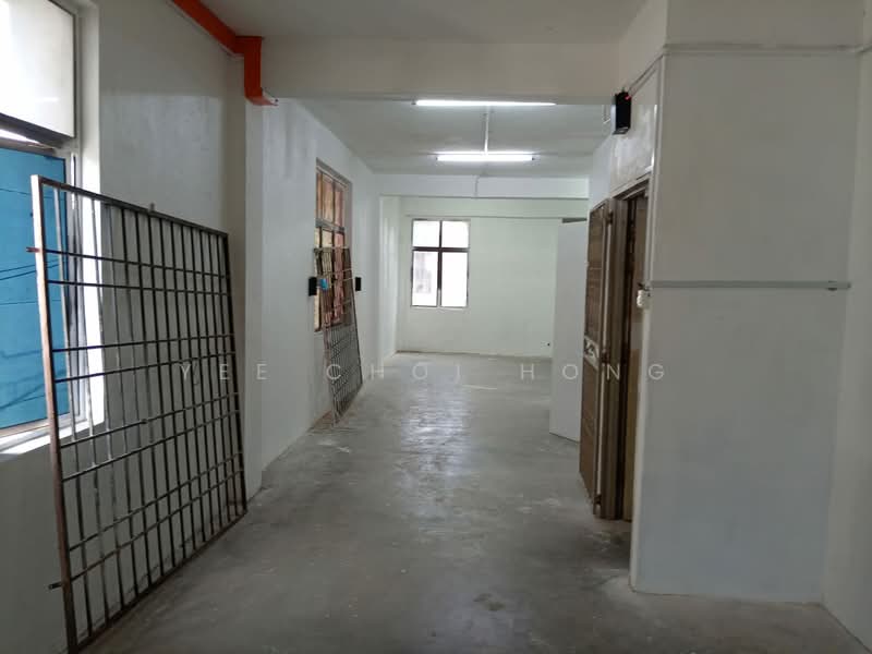 Shop for Rent in Taman Impian Ria (Bukit Mertajam) - Yee Choi Hong - Corridor - PropertyGuru.com.my