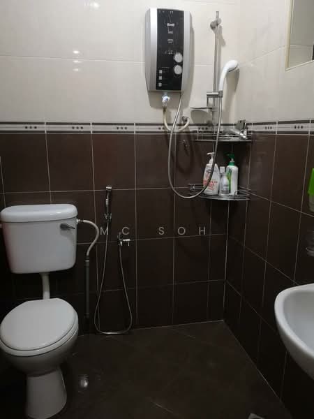 2-storey Terraced House for Rent in Setia Impian (Setia Alam) - MC Soh - Bathroom - PropertyGuru.com.my
