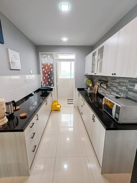 Service Residence for Rent at Saville @ Melawati - Farah Kamal - Kitchen - PropertyGuru.com.my
