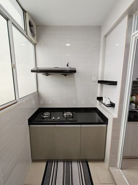 Service Residence for Rent at Saville @ Melawati - Farah Kamal - Kitchen - PropertyGuru.com.my