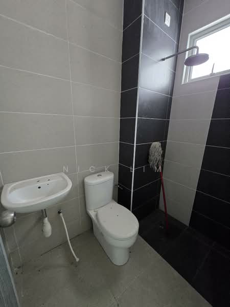 3-storey Terraced House for Sale in Bukit Mertajam (Penang) - Nick Lim - Bathroom - PropertyGuru.com.my