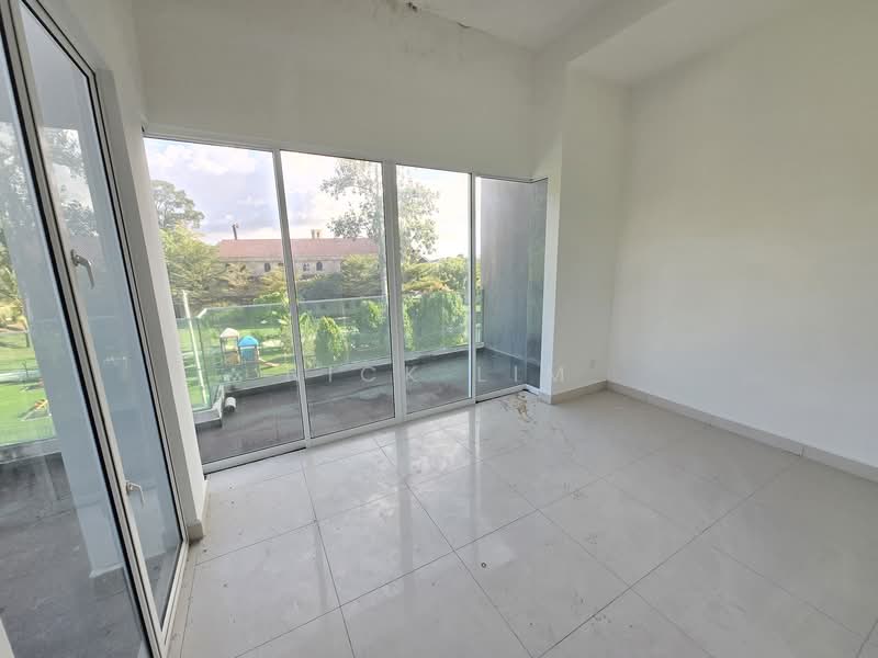 3-storey Terraced House for Sale in Bukit Mertajam (Penang) - Nick Lim - Balcony - PropertyGuru.com.my